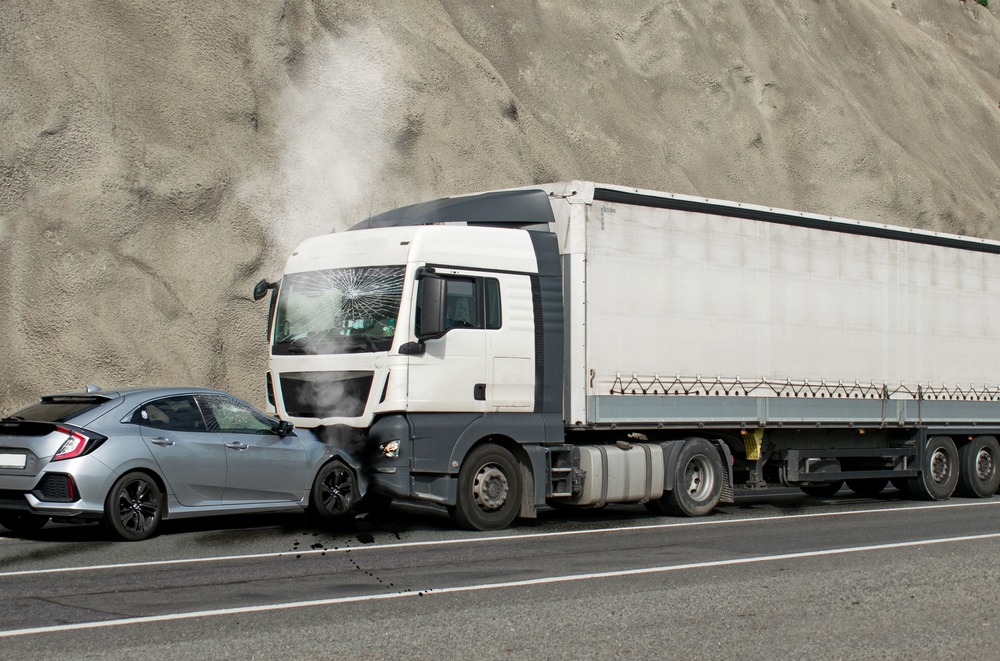 What Are the Benefits of Modern Technologies in Minimizing Truck Accidents?
